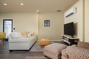 Smith Rock Base Camp Sleeps 6!