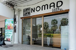 Nomad Plus Life Hostel Pattaya