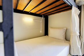 Nomad Plus Life Hostel Pattaya