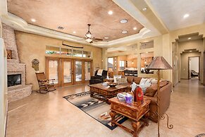 Desert Oasis 3 Bedroom Home