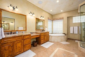 Desert Oasis 3 Bedroom Home