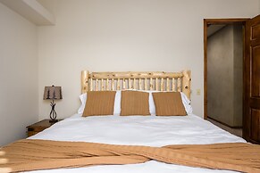 Desert Oasis 3 Bedroom Home