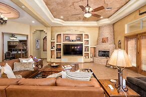 Desert Oasis 3 Bedroom Home