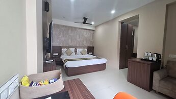 PARK EASTERN HOTEL