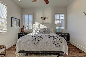 Immaculate Waterfront Home for 16 w/ Private Dock!