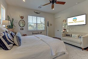 Immaculate Waterfront Home for 16 w/ Private Dock!