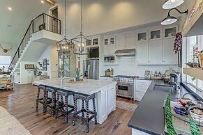 Immaculate Waterfront Home for 16 w/ Private Dock!