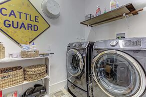 Immaculate Waterfront Home for 16 w/ Private Dock!