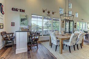 Immaculate Waterfront Home for 16 w/ Private Dock!