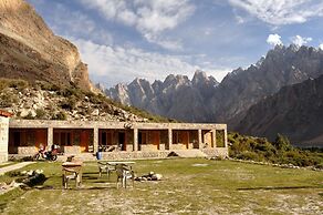 Sarai Silk Route Hotel Passu Hunza