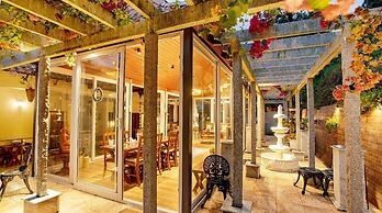 Kacholam Serviced Villa