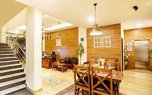 Kacholam Serviced Villa