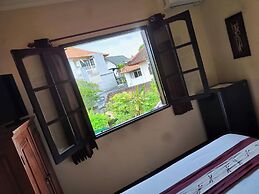 Villa Layang Bulan for men