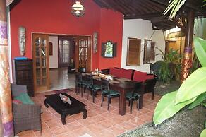 Villa Layang Bulan for men