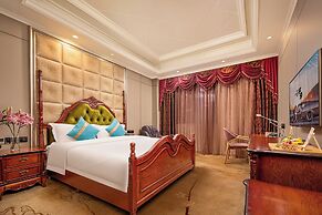 mingrenshouzuojiudian-wenjiangdaxuecheng