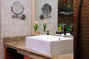 mingrenshouzuojiudian-wenjiangdaxuecheng