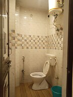 Goroomgo Bliss guest house Varanasi
