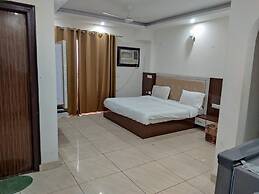 Goroomgo singh residency Gurugram