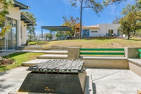 Agave House Pool and BBQ