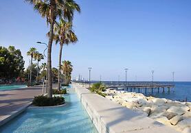 Ariadne Sea Side Boutique Apartment