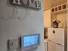 Ariadne Sea Side Boutique Apartment