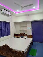 Goroomgo Sandhya Homestay Puri