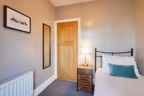 Host Stay Peasholm Place