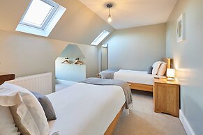 Host Stay Peasholm Place