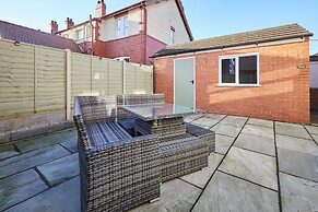 Host Stay Peasholm Place