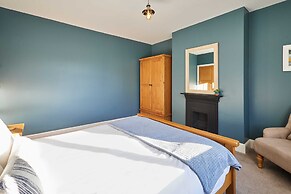 Host Stay Peasholm Place