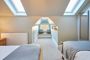 Host Stay Peasholm Place