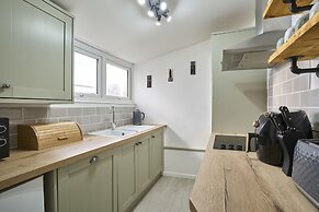 Host Stay Secret Garden