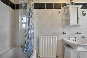 Host Stay Secret Garden