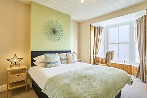 Host Stay Secret Garden