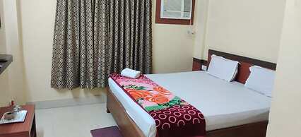 Goroomgo Noopur Premium Puri