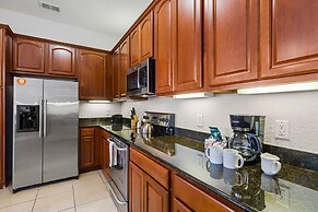 4816 Cayview Avenue #407