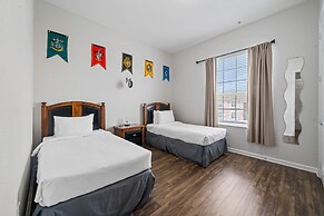 4816 Cayview Avenue #407