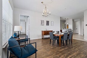 4816 Cayview Avenue #407