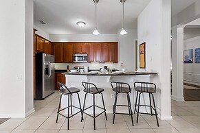 4816 Cayview Avenue #407