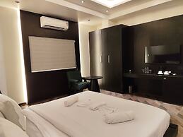 The Long D Hotel and Banquet