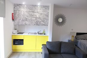 Sheffield City Apartment Retreat
