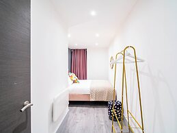 Bradford City Apartment - Bolton Road Oasis