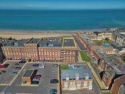 Beach & Dreamland Nearby -pet Friendly & Garden