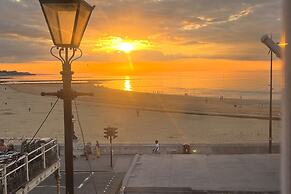 Beach & Dreamland Nearby -pet Friendly & Garden