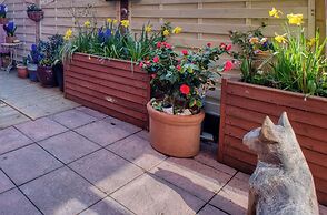 Beach & Dreamland Nearby -pet Friendly & Garden