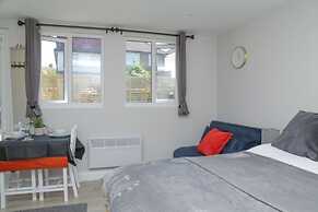 Stayzo Crofton Park - Central London Studio