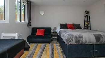 Stayzo Crofton Park - Central London Studio
