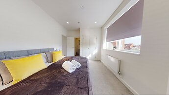 Luxury Apartment - Town Centre North Stevenage