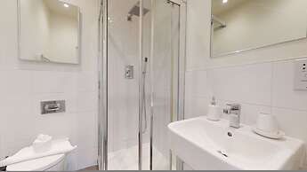 Luxury Apartment - Town Centre North Stevenage