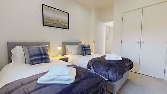 Luxury Apartment - Town Centre North Stevenage